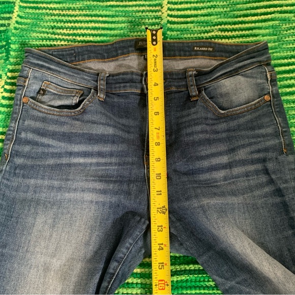 Judy Blue Jeans Relaxed Fit Tag Says 15/32 Measures 34” Waist/26” Inseam - Picture 7 of 13